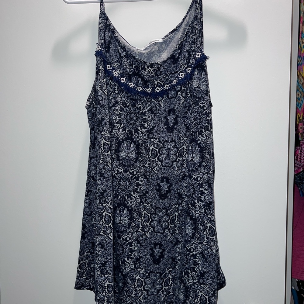 Maurices Size 2 Navy Sleeveless Blouse
